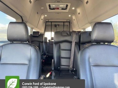 Used 2022 Ford Transit 350 XL AWD/4WD image 29