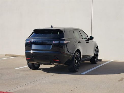 Used 2025 Land Rover Range Rover Velar Dynamic SE image 7