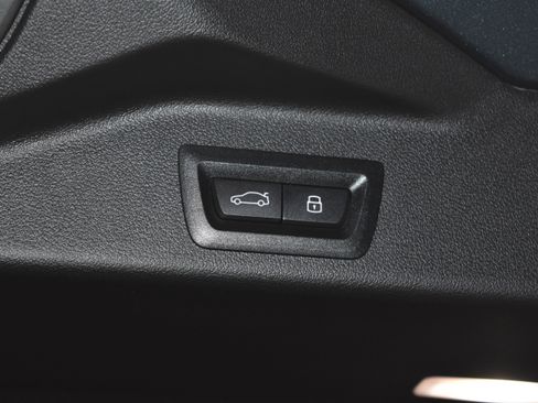 New 2026 BMW X5 xDrive40i w/ Executive Package image 31