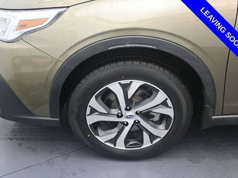 Used 2021 Subaru Outback Touring XT AWD/4WD image 9