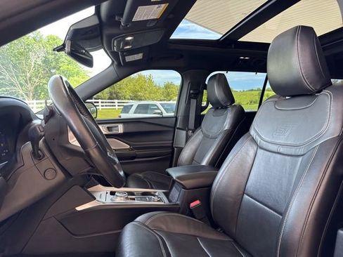 Used 2020 Ford Explorer ST w/ ST Street Pack AWD/4WD image 4