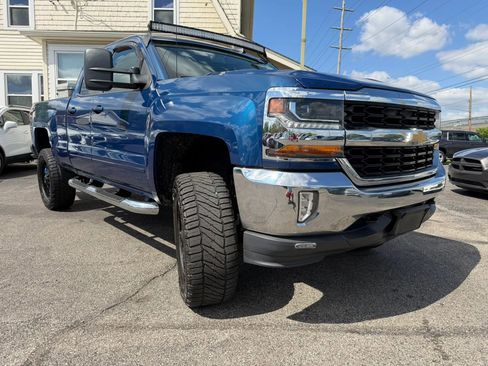 Used 2017 Chevrolet Silverado 1500 LT w/ All Star Edition AWD/4WD image 13