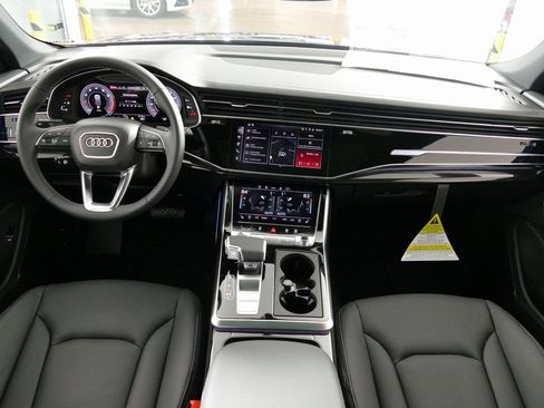 New 2026 Audi Q8 Premium Plus image 24