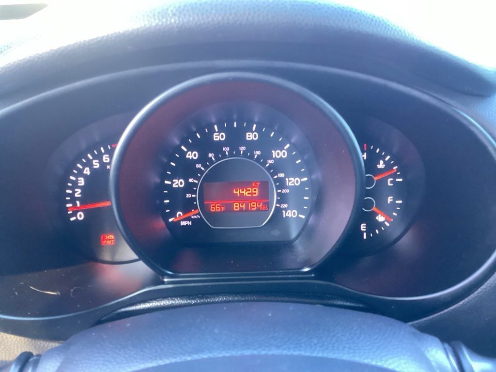 Used 2016 Kia Soul FWD image 18