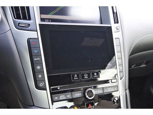 Used 2022 INFINITI Q60 3.0t Luxe w/ Essential Package image 28