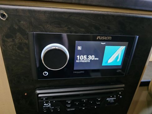 Used 2019 Mercedes-Benz Sprinter 3500 image 58