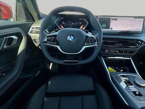 Used 2025 BMW 230i xDrive Coupe w/ Premium Package image 8