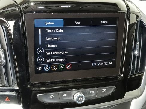 Used 2020 Chevrolet Traverse LT w/ LT Premium Package AWD/4WD image 28