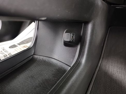 Used 2020 Cadillac XT5 Premium Luxury image 43