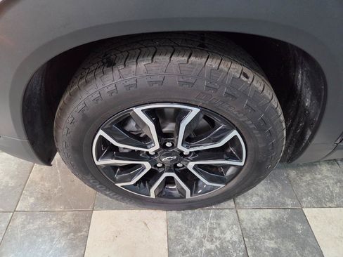 Used 2025 Chevrolet TrailBlazer ACTIV w/ Convenience Package FWD image 33