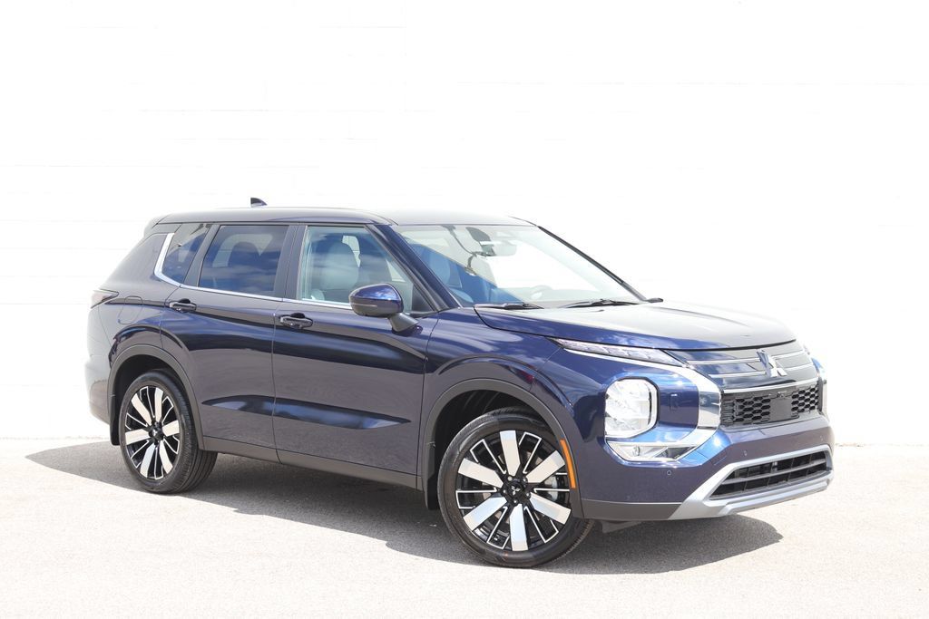 New 2026 Mitsubishi Outlander SE AWD/4WD image 1