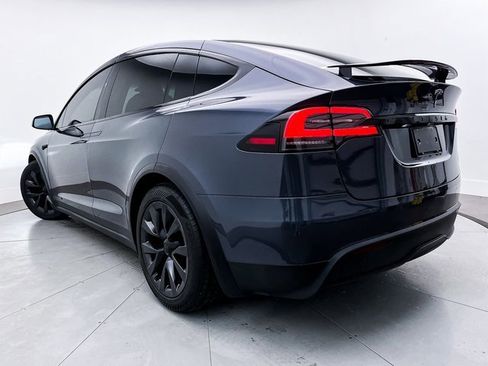 Used 2023 Tesla Model X image 2