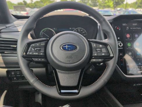 Used 2025 Subaru Forester Touring AWD/4WD image 22