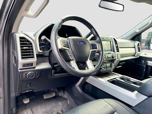 Certified 2020 Ford F350 Lariat w/ Chrome Package AWD/4WD image 11