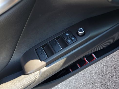 Certified 2021 Toyota Camry XSE FWD image 21