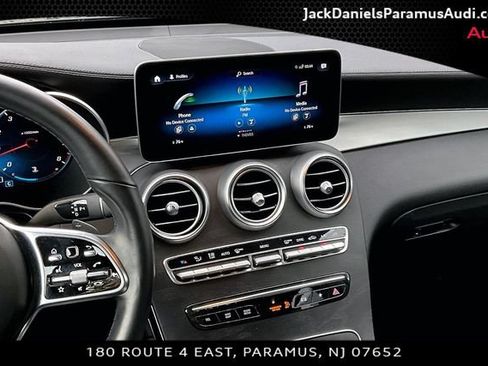 Used 2023 Mercedes-Benz GLC 300 4MATIC Coupe image 6