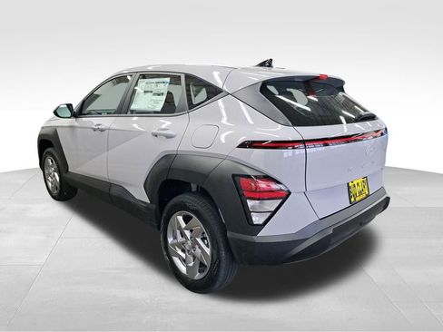 New 2026 Hyundai Kona SE AWD/4WD image 3
