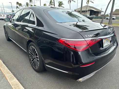 Used 2023 Mercedes-Benz S 580e 4MATIC Sedan image 5