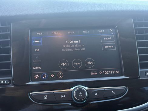 Used 2022 Buick Encore Preferred w/ Safety Package image 22