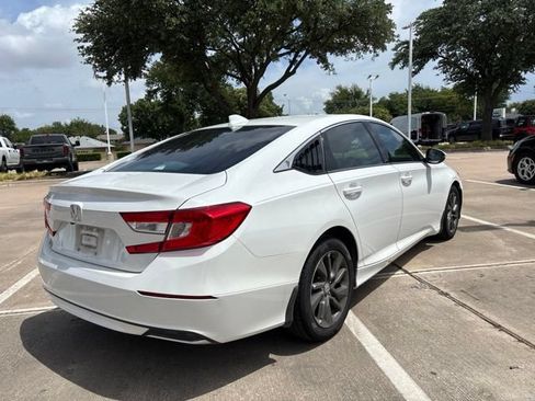 Used 2019 Honda Accord LX image 5