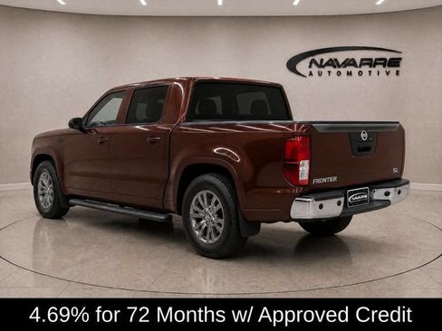 Used 2017 Nissan Frontier SL w/ Moonroof Package RWD image 5