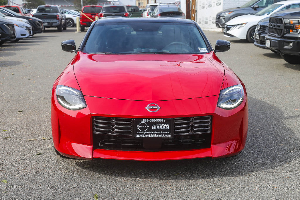 New 2026 Nissan Z Performance w/ Floor Mat Package RWD image 2