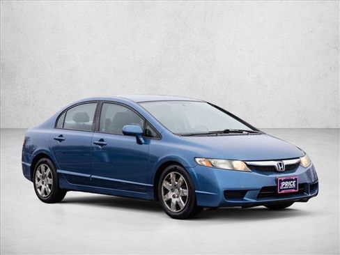 Used 2011 Honda Civic LX image 3
