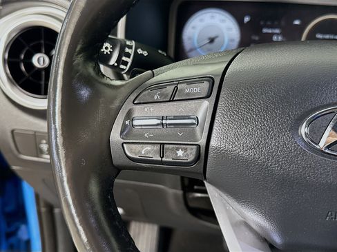 Used 2023 Hyundai Kona Limited image 14