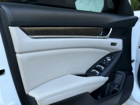 Used 2022 Honda Accord EX-L image 20