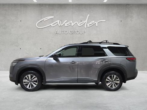 New 2026 Nissan Pathfinder SL FWD image 13
