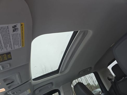 Used 2024 Ford Maverick Tremor w/ Tremor Off-Road Package image 32