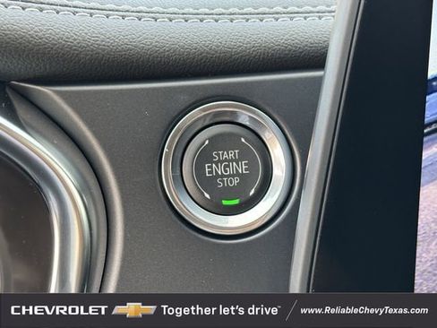 New 2025 Chevrolet Blazer LT w/ Convenience Package FWD image 20
