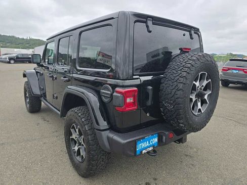 Used 2020 Jeep Wrangler Unlimited Rubicon w/ Uconnect 4C Nav & Sound Group AWD/4WD image 3