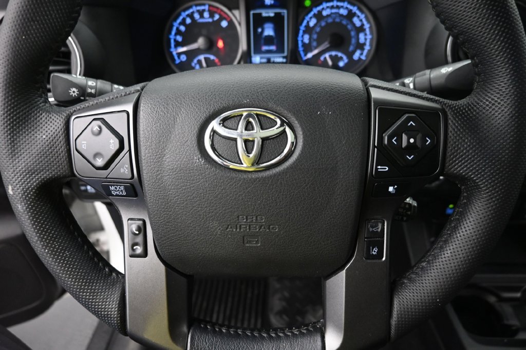 Used 2023 Toyota Tacoma TRD Sport w/ TRD Premium Sport Package AWD/4WD image 20