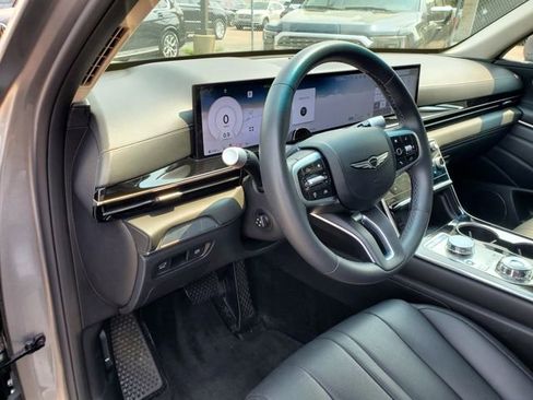 Used 2025 Genesis GV80 2.5T Standard image 12