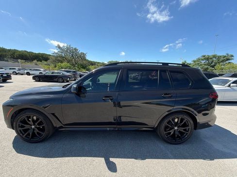 Used 2026 BMW X7 xDrive40i AWD/4WD image 2