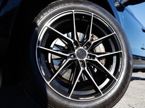 Used 2018 Audi Q5 2.0T Premium Plus w/ Premium Plus Package image 38