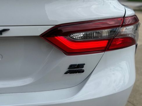 Used 2023 Toyota Camry SE w/ Cold Weather Package image 27