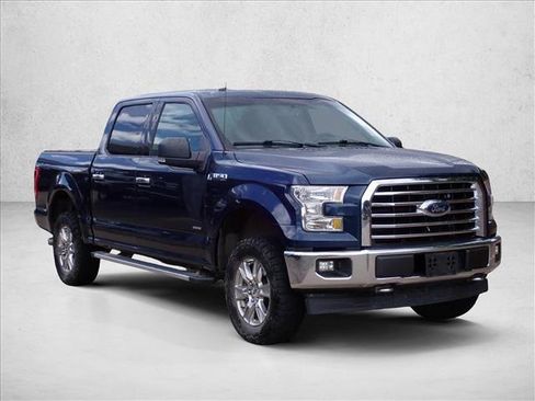 Used 2015 Ford F150 XLT w/ Equipment Group 301A Mid AWD/4WD image 5