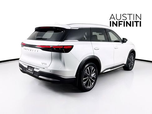 Certified 2026 INFINITI QX60 Luxe w/ Cargo Package FWD image 9