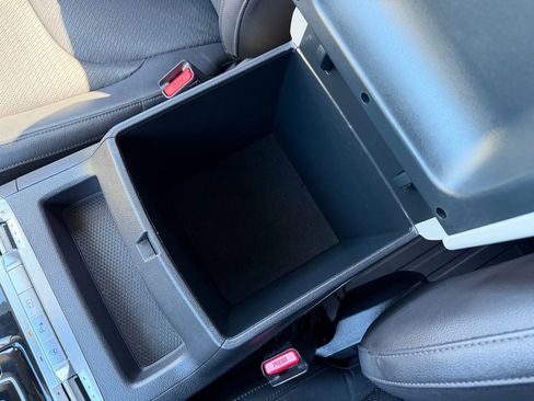 Used 2024 Kia Carnival SX Prestige image 30