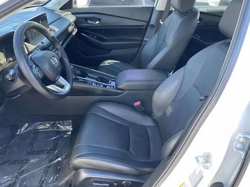 Used 2024 Honda Accord Touring image 28