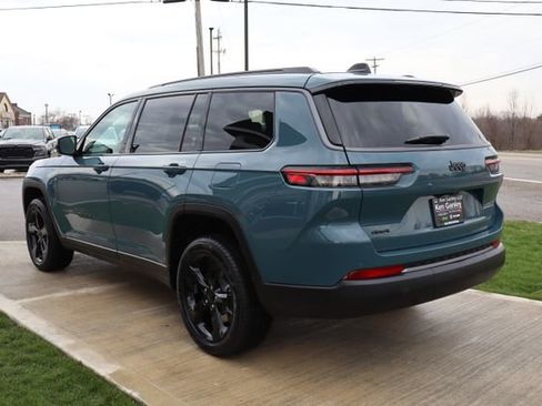 New 2026 Jeep Grand Cherokee L Limited AWD/4WD image 30