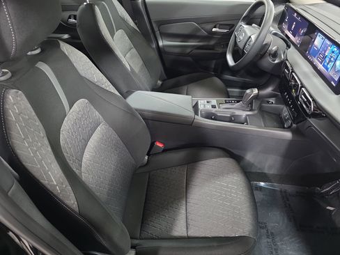 New 2026 Nissan Sentra SV w/ Floor Mat Package FWD image 10