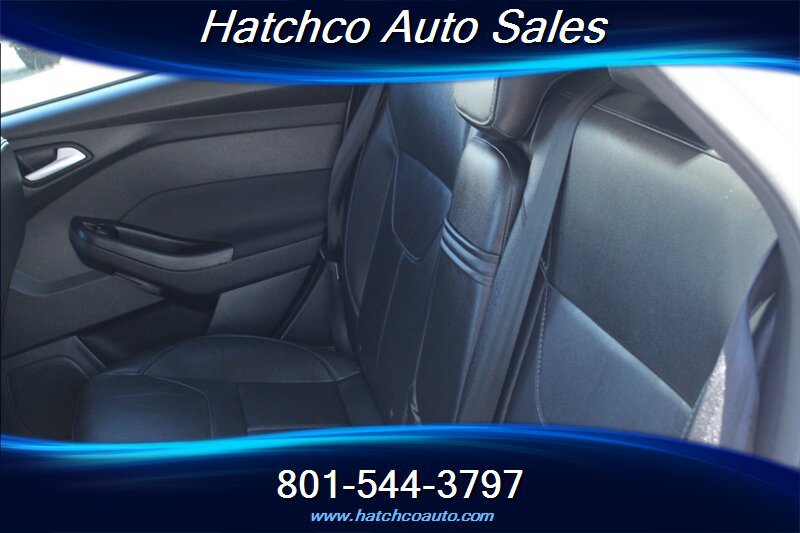 Used 2015 Ford Focus SE w/ Equipment Group 201A FWD image 13