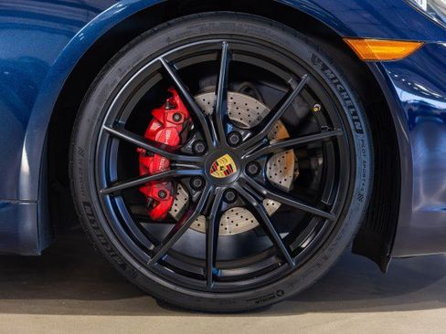 Used 2018 Porsche 718 Cayman GTS image 22