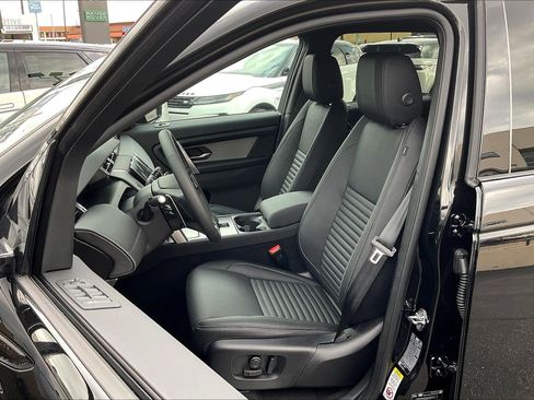 New 2026 Land Rover Discovery Sport Landmark AWD/4WD image 13