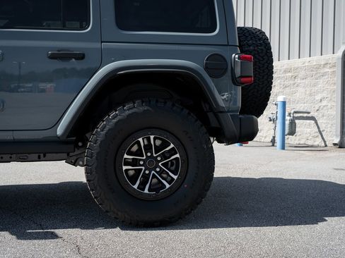 New 2026 Jeep Wrangler Unlimited Rubicon image 16