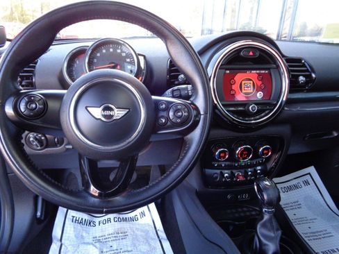 Used 2018 MINI Cooper Clubman S image 10