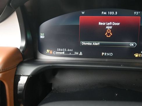 Used 2024 Lincoln Aviator Reserve w/ Equipment Group 201A AWD/4WD image 2